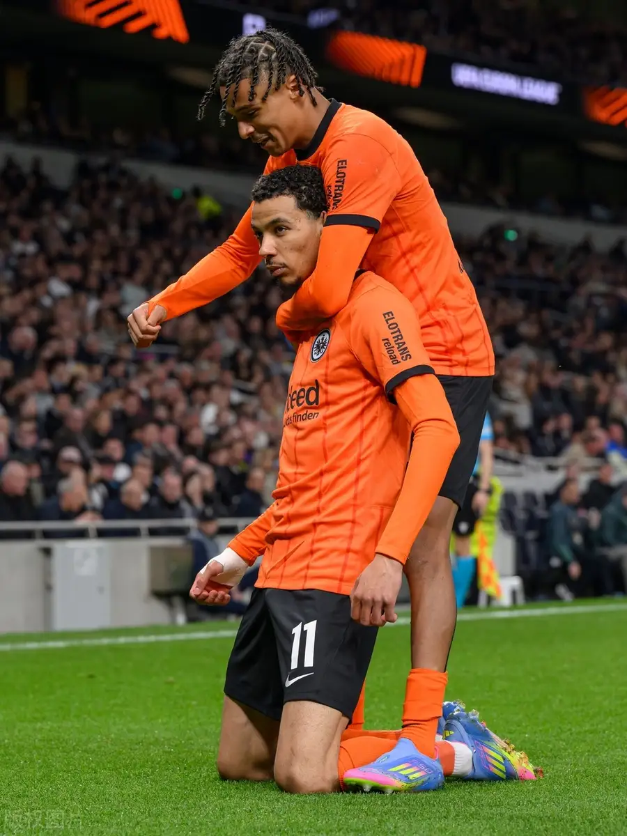 关键时刻马德里竞技备战欧联，造点机会细节曝光，赛场秩序良好，轮换策略成焦点 -欧博登录入口